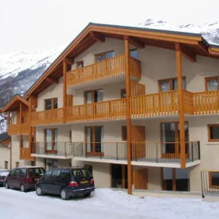 6 Pers A Lanslevillard-val Cenis, Proche Pistes Et Commerces - Fr-1-508-64 * ランスヴィラール