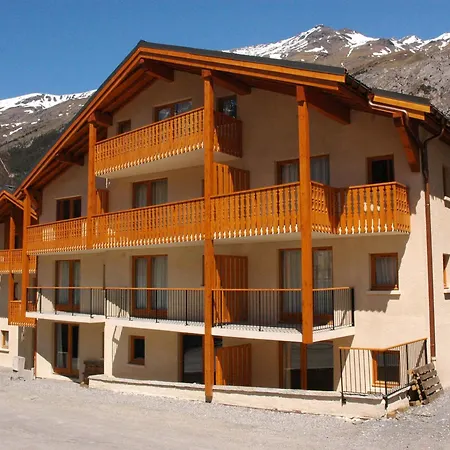 アパート 6 Pers A Lanslevillard-val Cenis, Proche Pistes Et Commerces - Fr-1-508-64